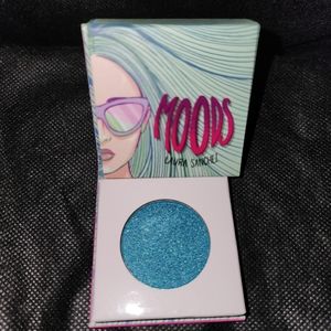Laura Sanchez single eyeshadow